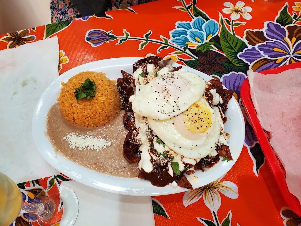 Sazón | restaurant | 7127 Pacific Blvd, Huntington Park, CA 90255, USA | 3234849657 OR +1 323-484-9657