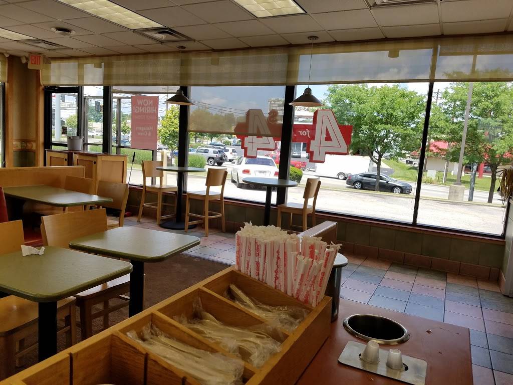 Wendys | restaurant | 5330 Ridge Ave, Cincinnati, OH 45213, USA | 5135313389 OR +1 513-531-3389