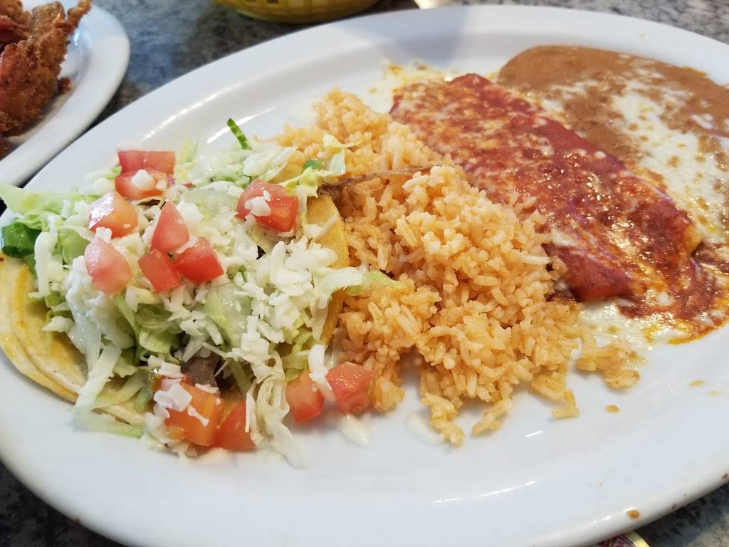 Vallarta Restaurant | restaurant | 563 Ventura St, Fillmore, CA 93015, USA | 8055243835 OR +1 805-524-3835