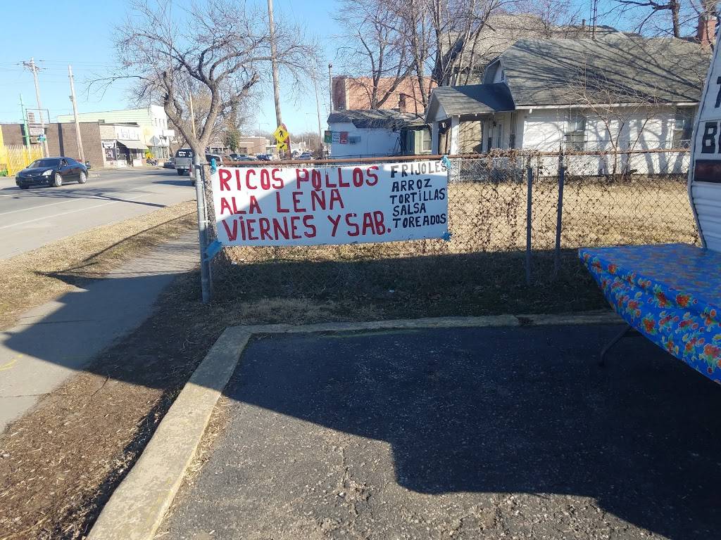 Taqueria El Coyote | restaurant | 2121 SE 6th Ave, Topeka, KS 66607, USA | 7852209896 OR +1 785-220-9896