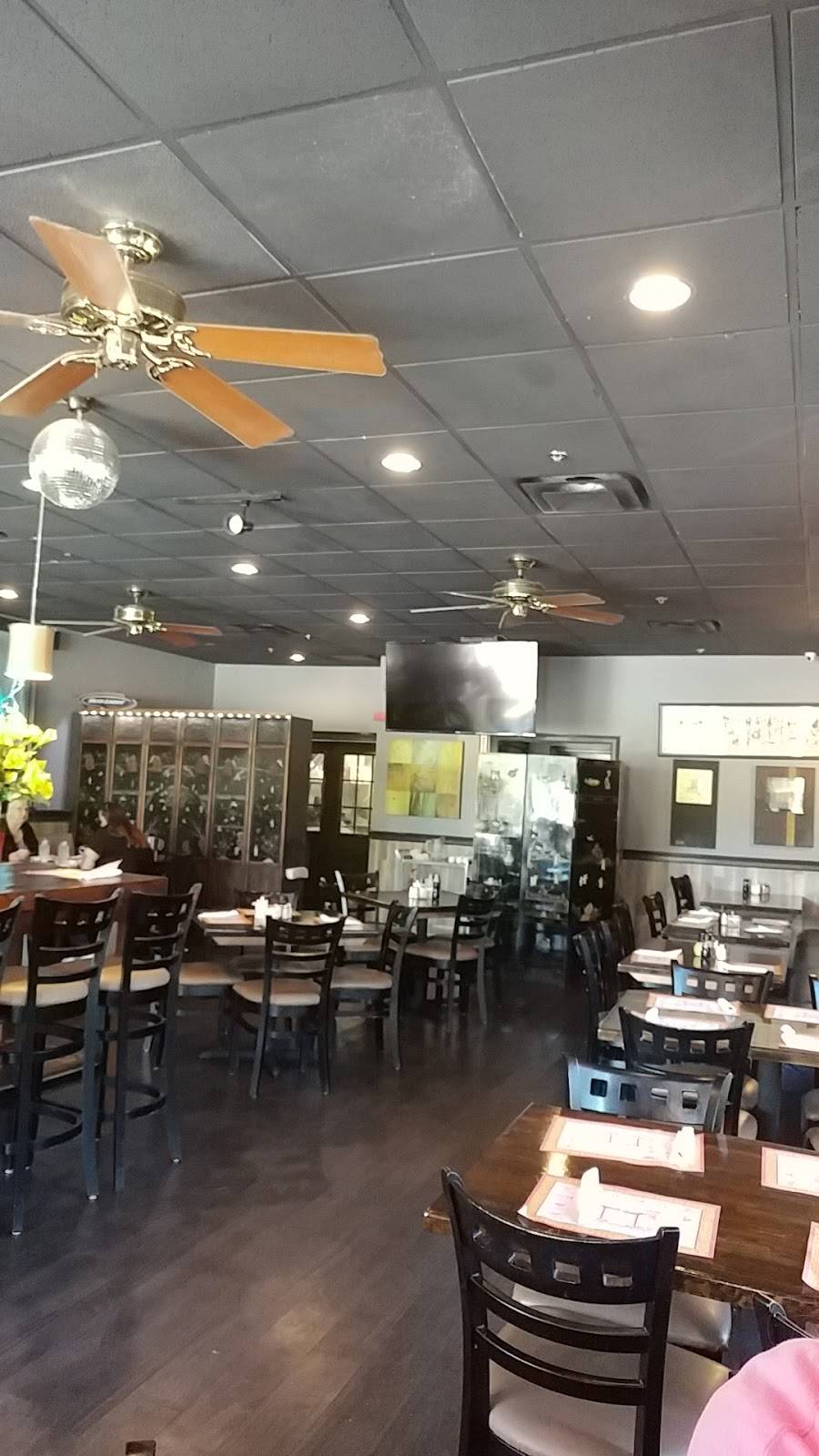 Happy China Restaurant | restaurant | 300 Village Center Dr, Woodstock, GA 30188, USA | 7709244088 OR +1 770-924-4088
