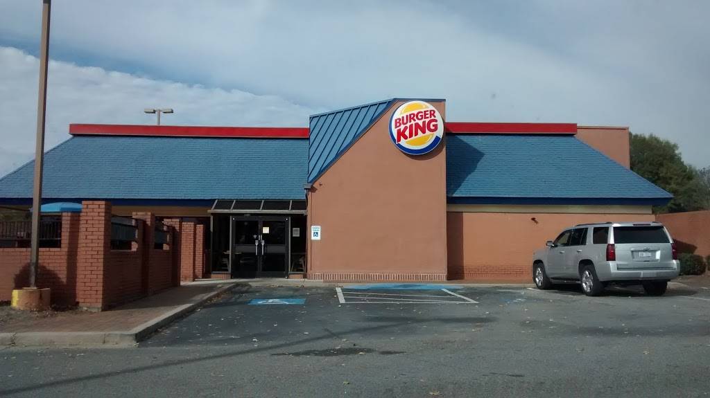 Burger King | restaurant | 1425 Market Blvd Suite 900, Roswell, GA 30076, USA | 7706426985 OR +1 770-642-6985