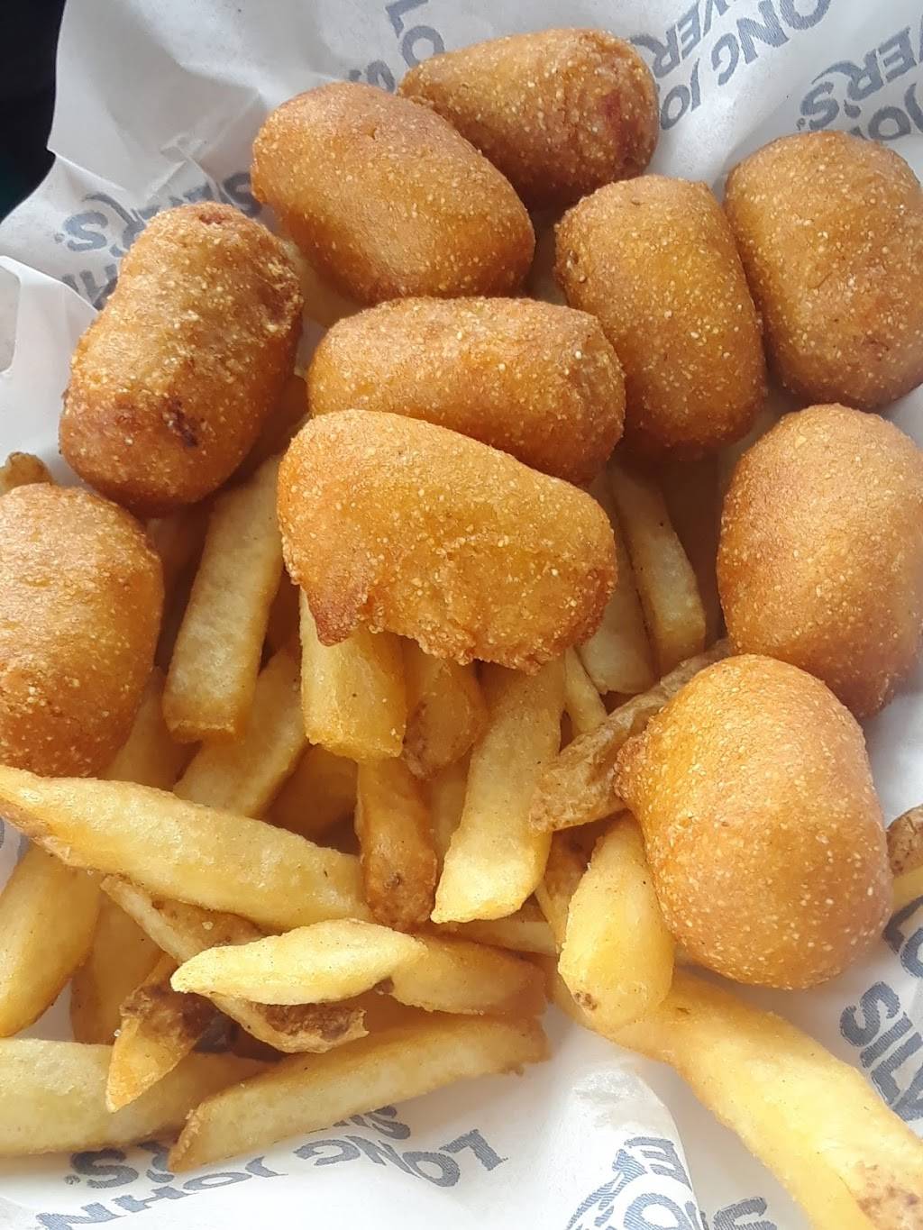 Long John Silvers | restaurant | 183 SW Military Dr, San Antonio, TX 78221, USA | 2105910604 OR +1 210-591-0604