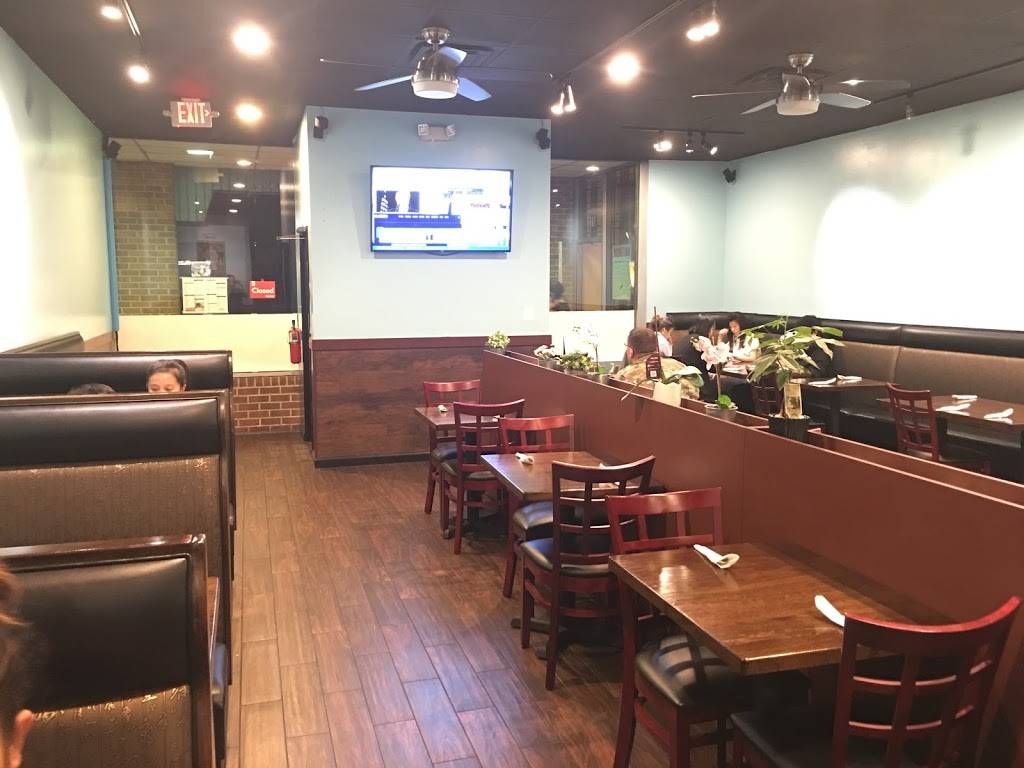 Thai Treasure Restaurant | restaurant | 330 Maple Ave W, Vienna, VA 22180, USA | 7032723683 OR +1 703-272-3683