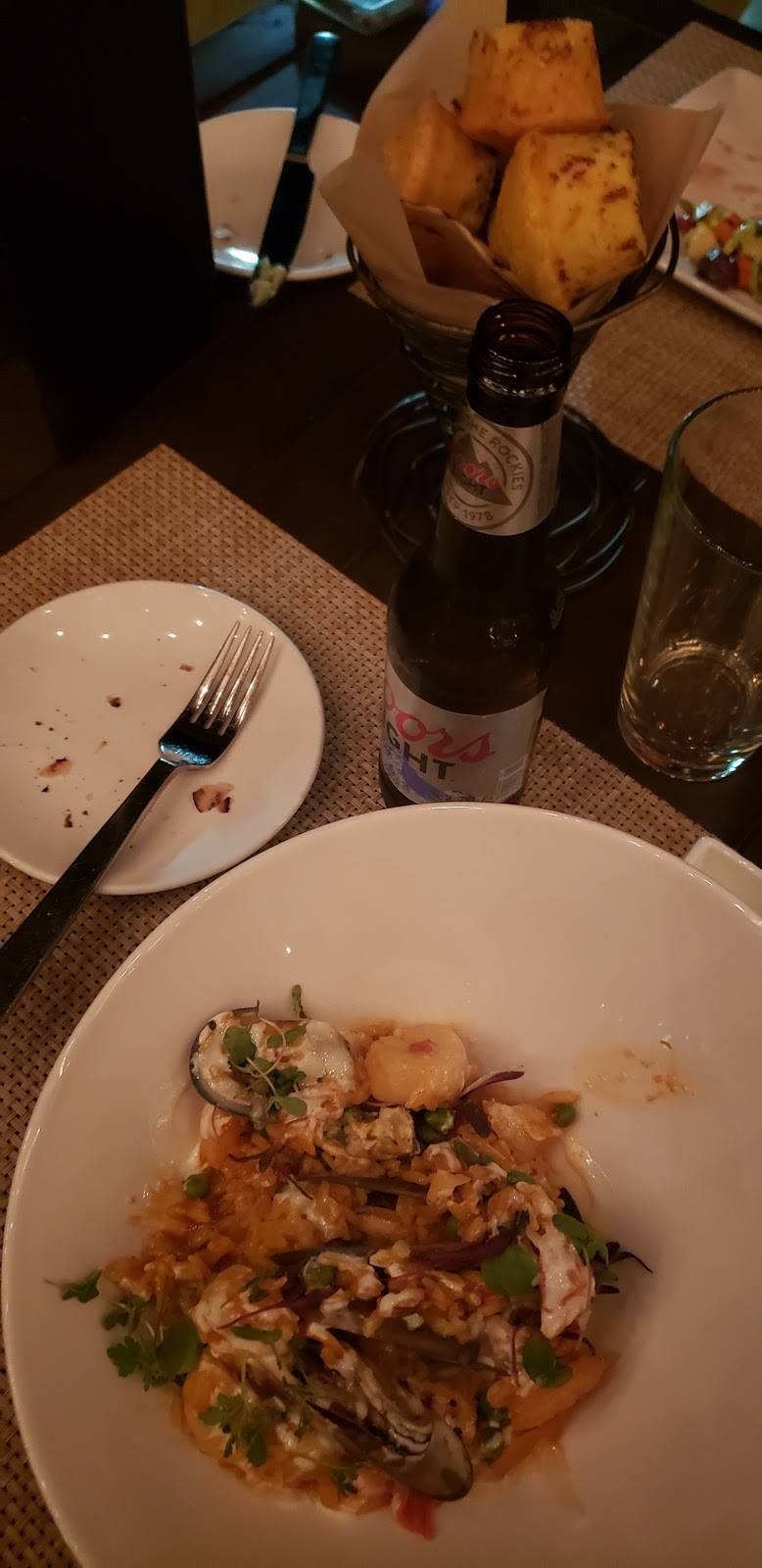 Epazote Kitchen & Cocktails | restaurant | 10000 N Oracle Rd, Tucson, AZ 85704, USA | 5205441705 OR +1 520-544-1705