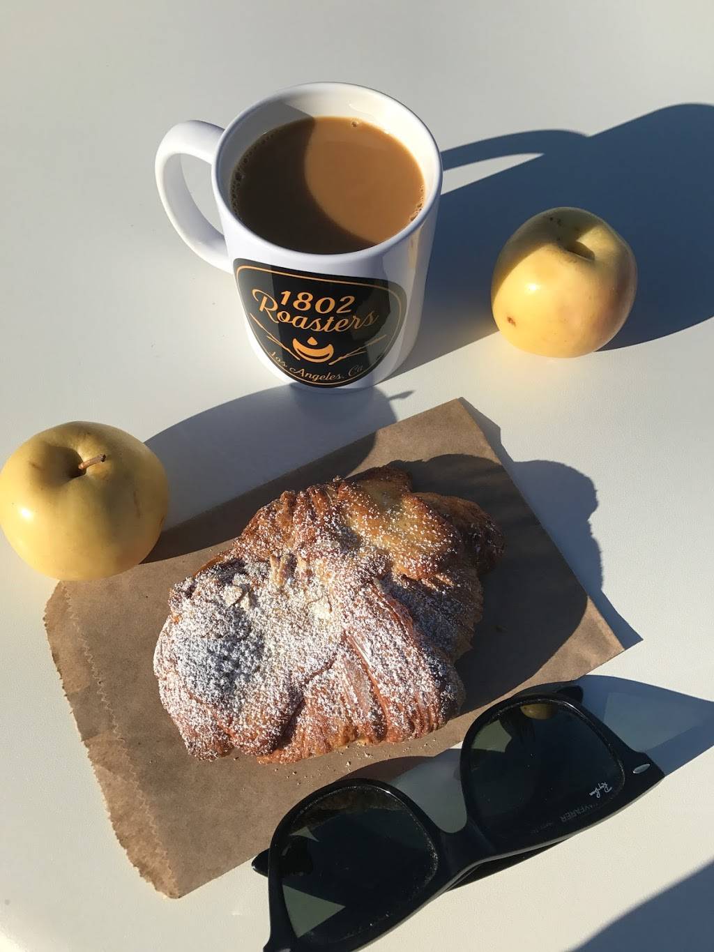 1802 Roasters | bakery | 1206 N, Cypress Ave, Los Angeles, CA 90065, USA | 3233528805 OR +1 323-352-8805