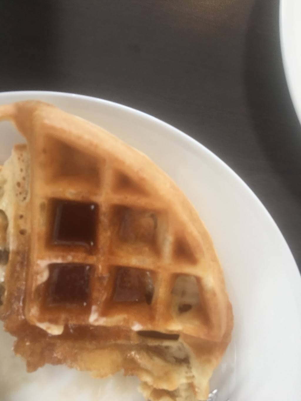 The Garden Grille & Bar | restaurant | 1800 Powell St, Emeryville, CA 94608, USA | 5106589300 OR +1 510-658-9300