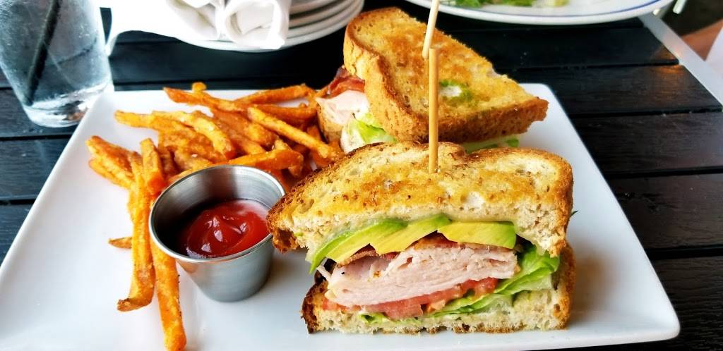 Canyon Grille | restaurant | 103 Yacht Club Cove, Lakeway, TX 78734, USA | 5122613444 OR +1 512-261-3444