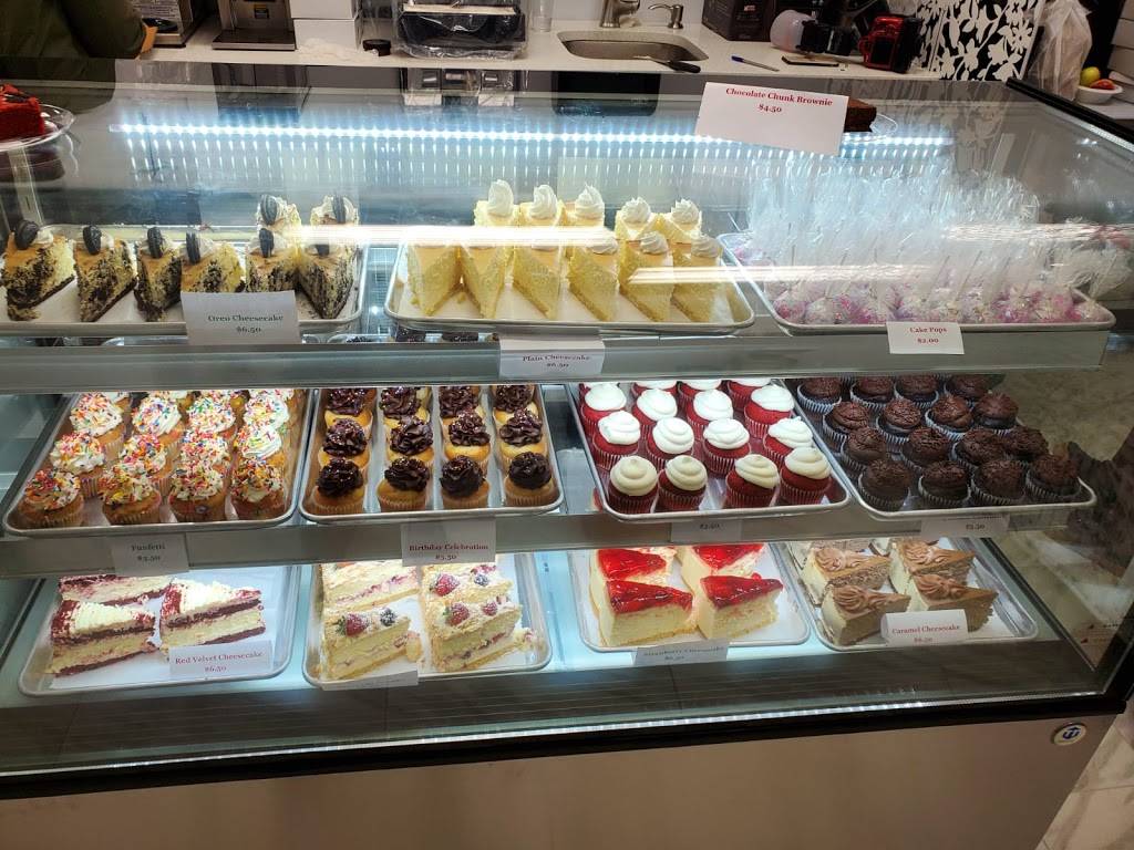 Glacé | bakery | 13810 Farmers Blvd, Jamaica, NY 11434, USA | 3475480312 OR +1 347-548-0312
