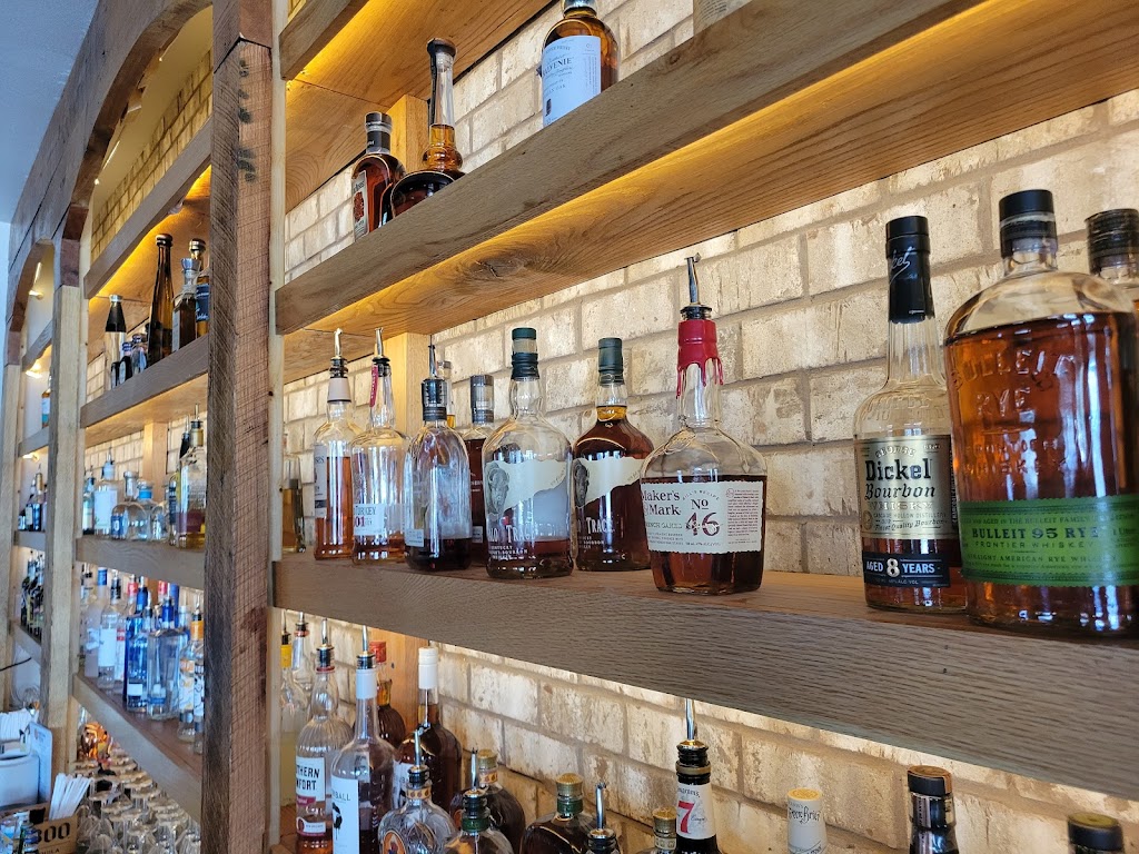 Midtown Social Cookeville | restaurant | 565 S Jefferson Ave Suite A, Cookeville, TN 38501, USA | 9315597941 OR +1 931-559-7941