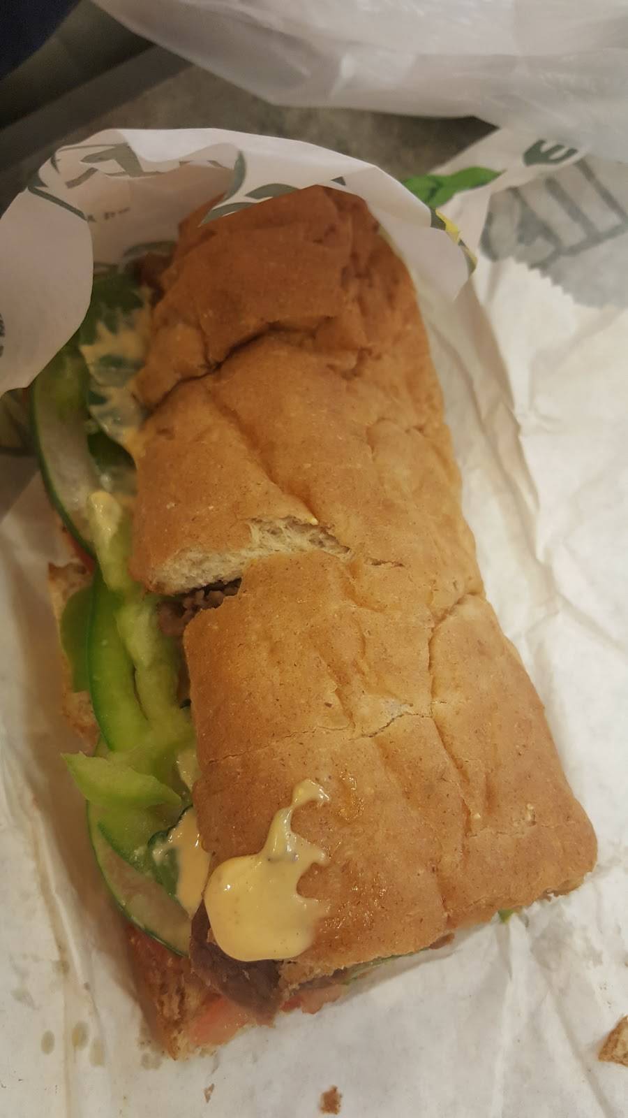 Subway | restaurant | 11240 James Swart Cir A01A, Court S/C, Fairfax, VA 22030, USA | 7033593939 OR +1 703-359-3939