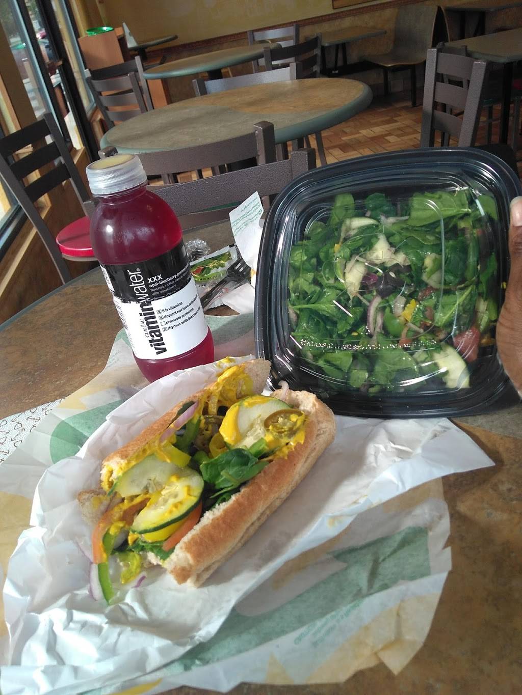 Subway Restaurants | restaurant | 466 W General Screven Way, Hinesville, GA 31313, USA | 9123684323 OR +1 912-368-4323