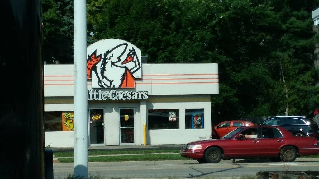 Little Caesars Pizza | meal takeaway | 324 S Mission St, Mt Pleasant, MI 48858, USA | 9897731121 OR +1 989-773-1121