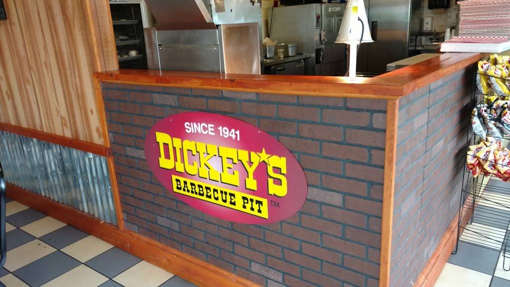 Dickeys Barbecue Pit | restaurant | 321 McCaslin Blvd, Louisville, CO 80027, USA | 3036040222 OR +1 303-604-0222