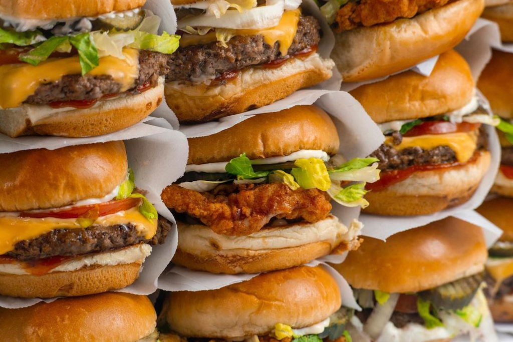 Savvy Sliders | meal takeaway | 1329 24th St, Port Huron, MI 48060, USA | 8109898888 OR +1 810-989-8888