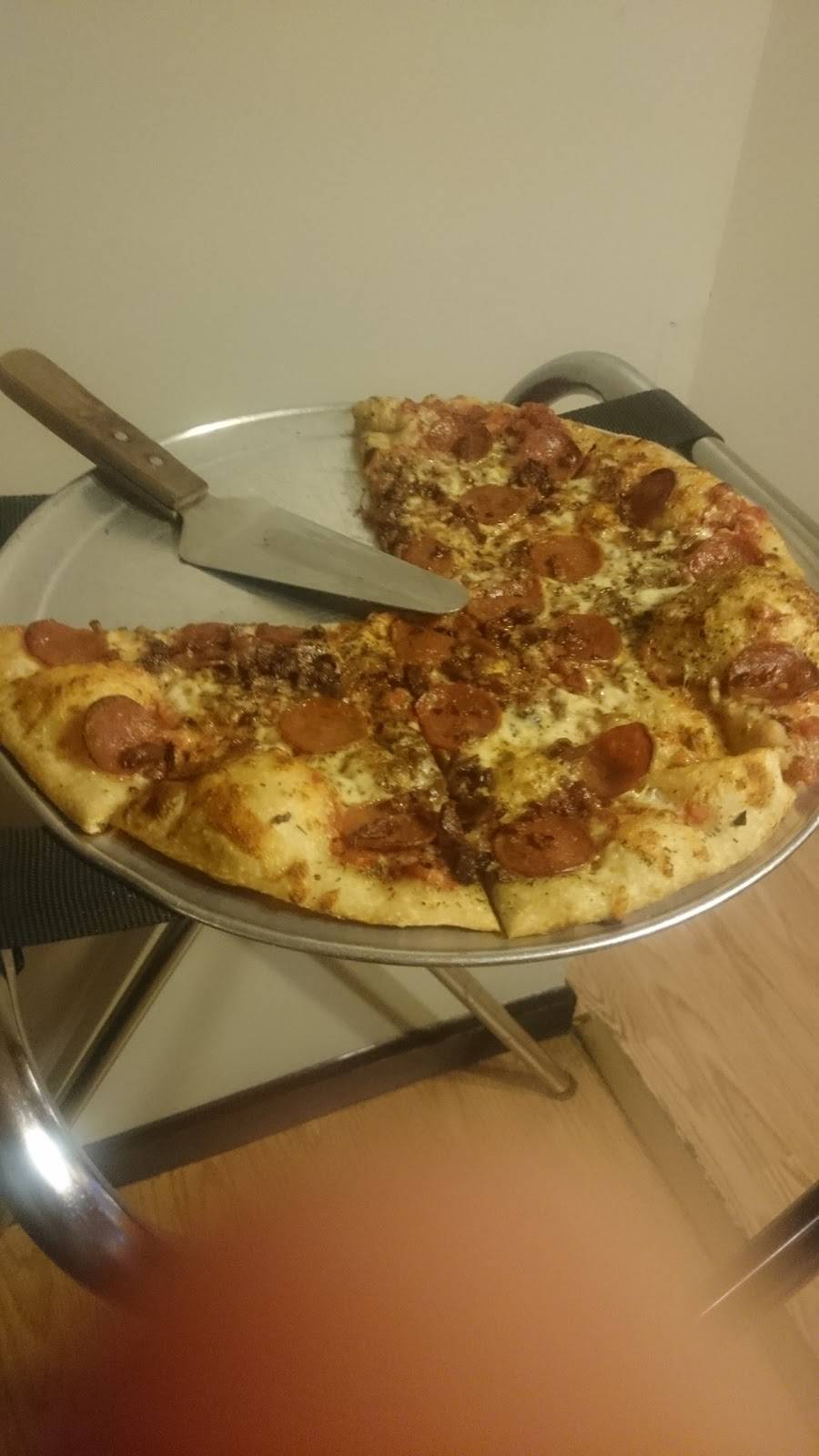 Sweet Basil Neapolitan Style Pizzeria | restaurant | 26235 Center Ridge Rd, Westlake, OH 44145, USA | 4408991899 OR +1 440-899-1899