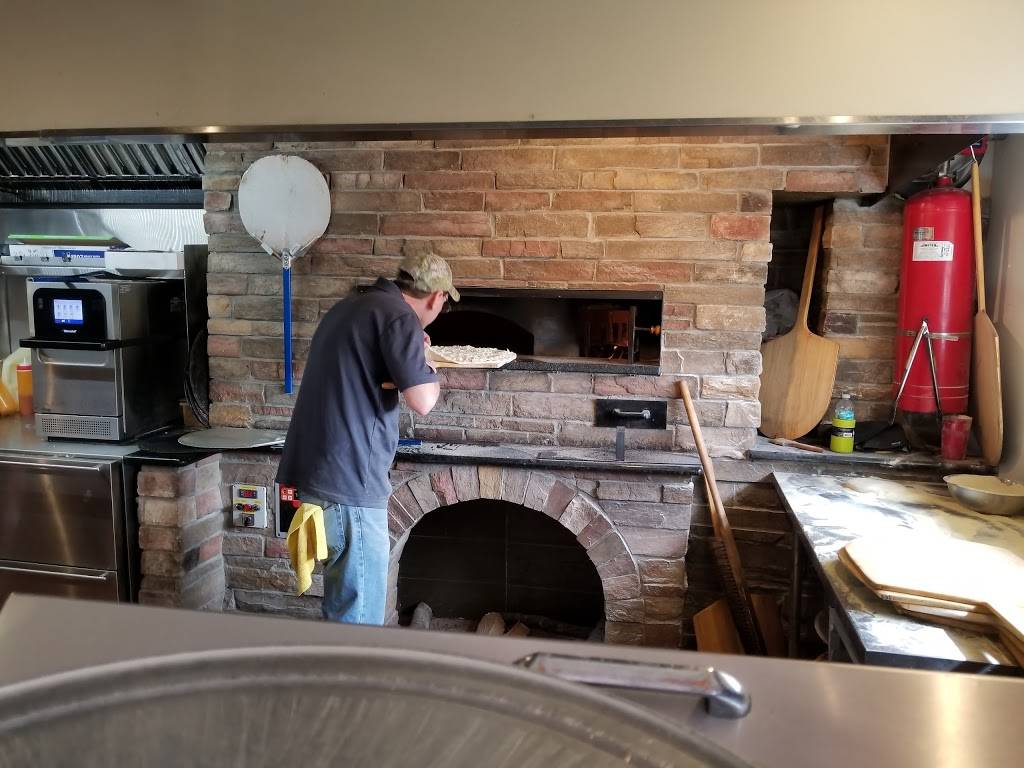 Stone Fired Pizza | restaurant | 627 Hoffner Ave, Edgewood, FL 32809, USA | 4077303473 OR +1 407-730-3473