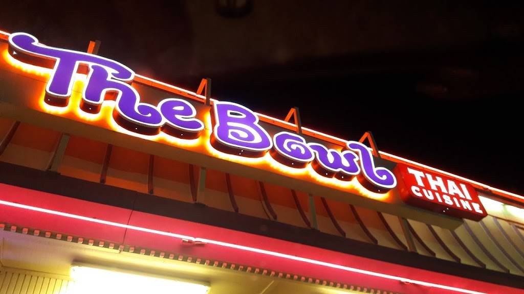 The Bowl Thai Cuisine & Tea Bar | restaurant | 1105 N Mountain Ave, Ontario, CA 91762, USA | 9099883100 OR +1 909-988-3100
