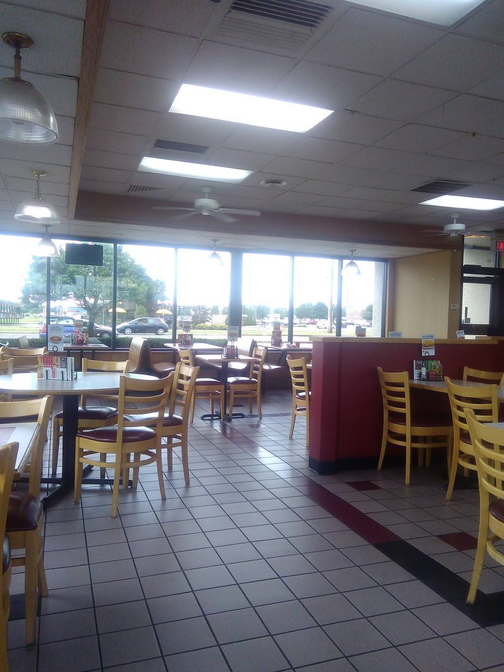 Gold Star Chili | restaurant | 1700 S Erie Blvd, Hamilton, OH 45011, USA | 5138969715 OR +1 513-896-9715