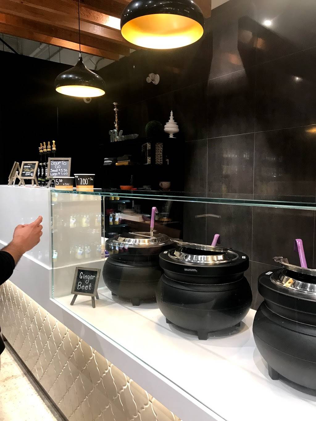 Mas Best Soup | restaurant | 17600 Yonge St FM19B, Newmarket, ON L3Y 4Z1, Canada | 9052355977 OR +1 905-235-5977