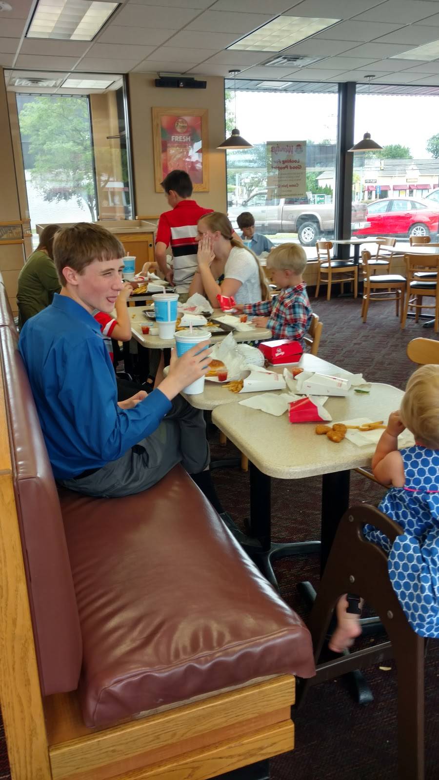 Wendys | restaurant | 700 E Gay St, West Chester, PA 19380, USA | 6106969426 OR +1 610-696-9426