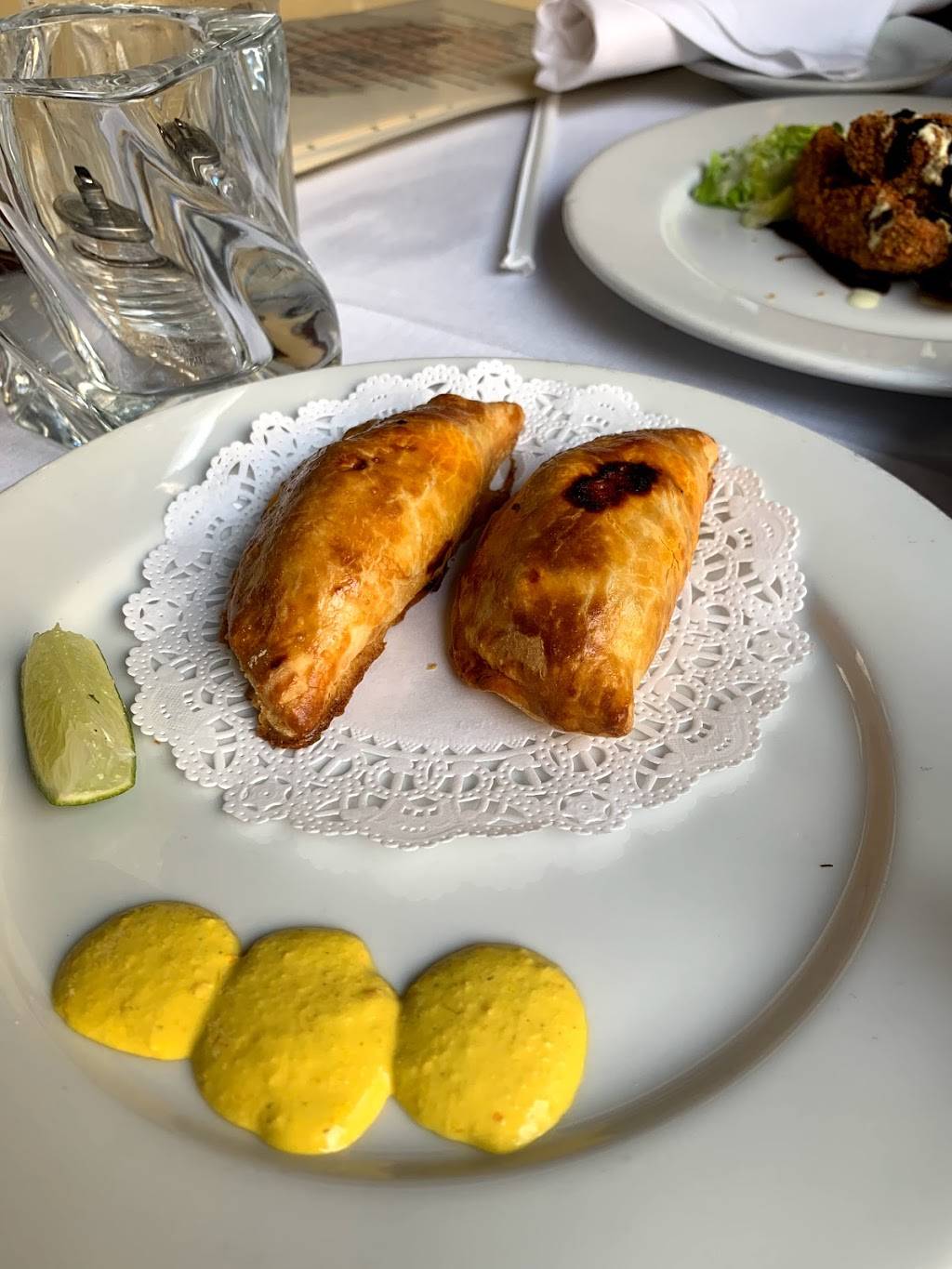 El Serrano | restaurant | 2151 Columbia Ave, Lancaster, PA 17603, USA | 7173976191 OR +1 717-397-6191