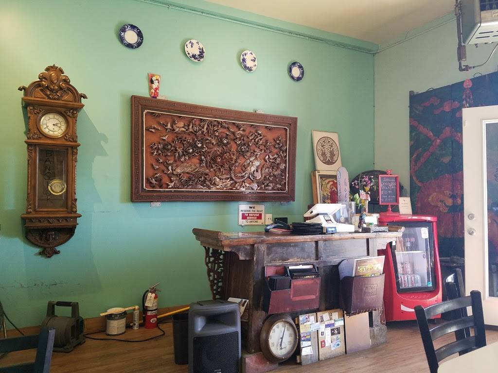 Lannboon Thai Cafe | restaurant | 4710 Market St, San Diego, CA 92102, USA | 6195271917 OR +1 619-527-1917