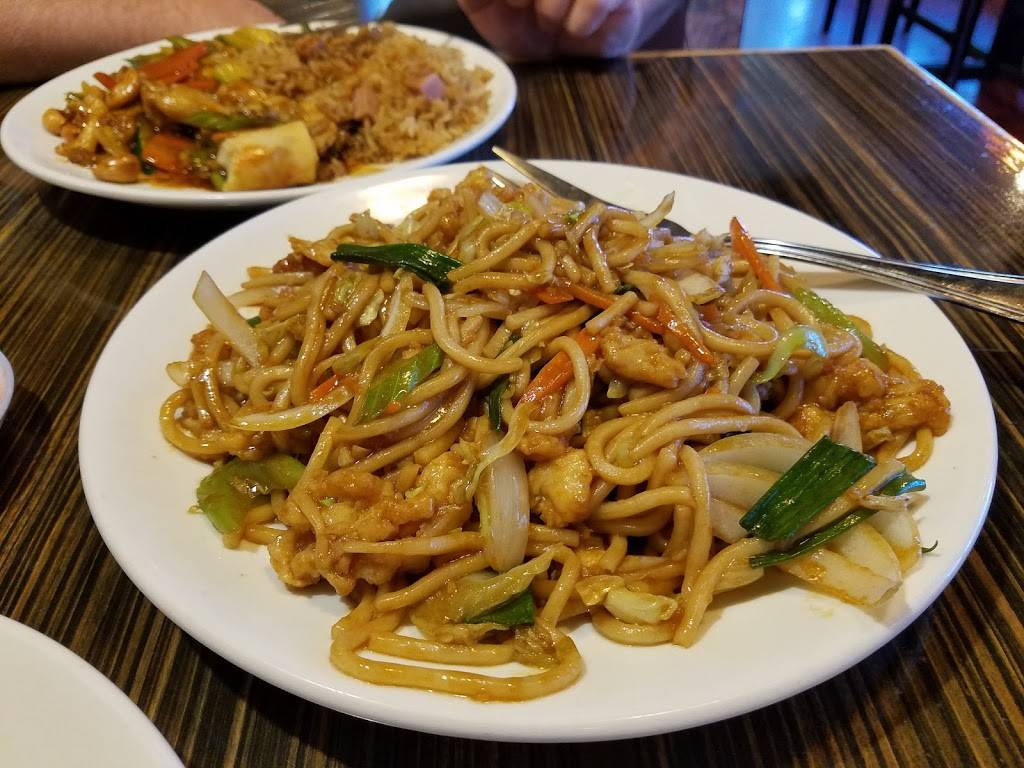 China Wok | restaurant | 5435 W 11000 N #18, Highland, UT 84003, USA | 8014928006 OR +1 801-492-8006