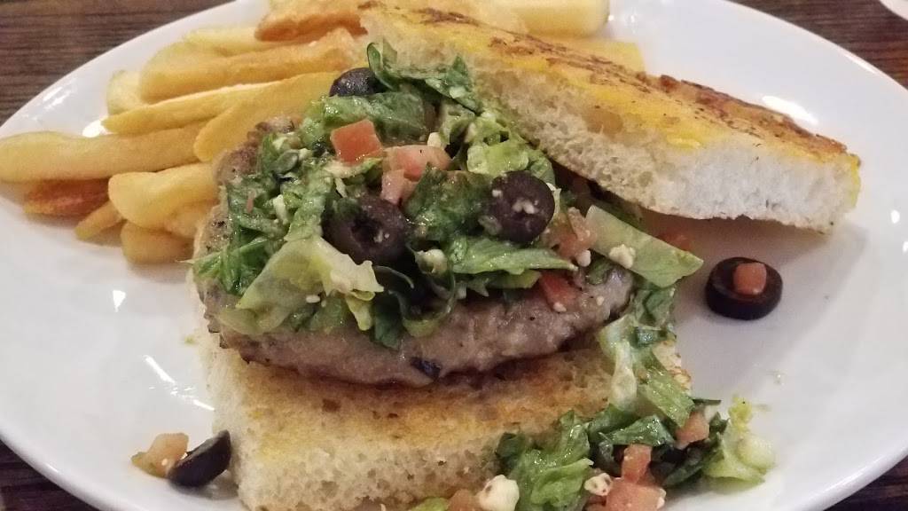 John Harvards Brewery & Ale House | restaurant | 1 Worcester Rd, Framingham, MA 01701, USA | 5088752337 OR +1 508-875-2337