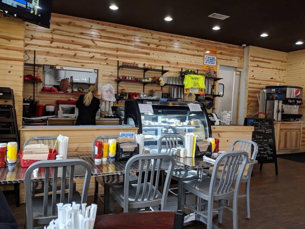 Barneys Tap & Grill | restaurant | 3412, 147 S Main St, Hiawassee, GA 30546, USA | 7069703799 OR +1 706-970-3799