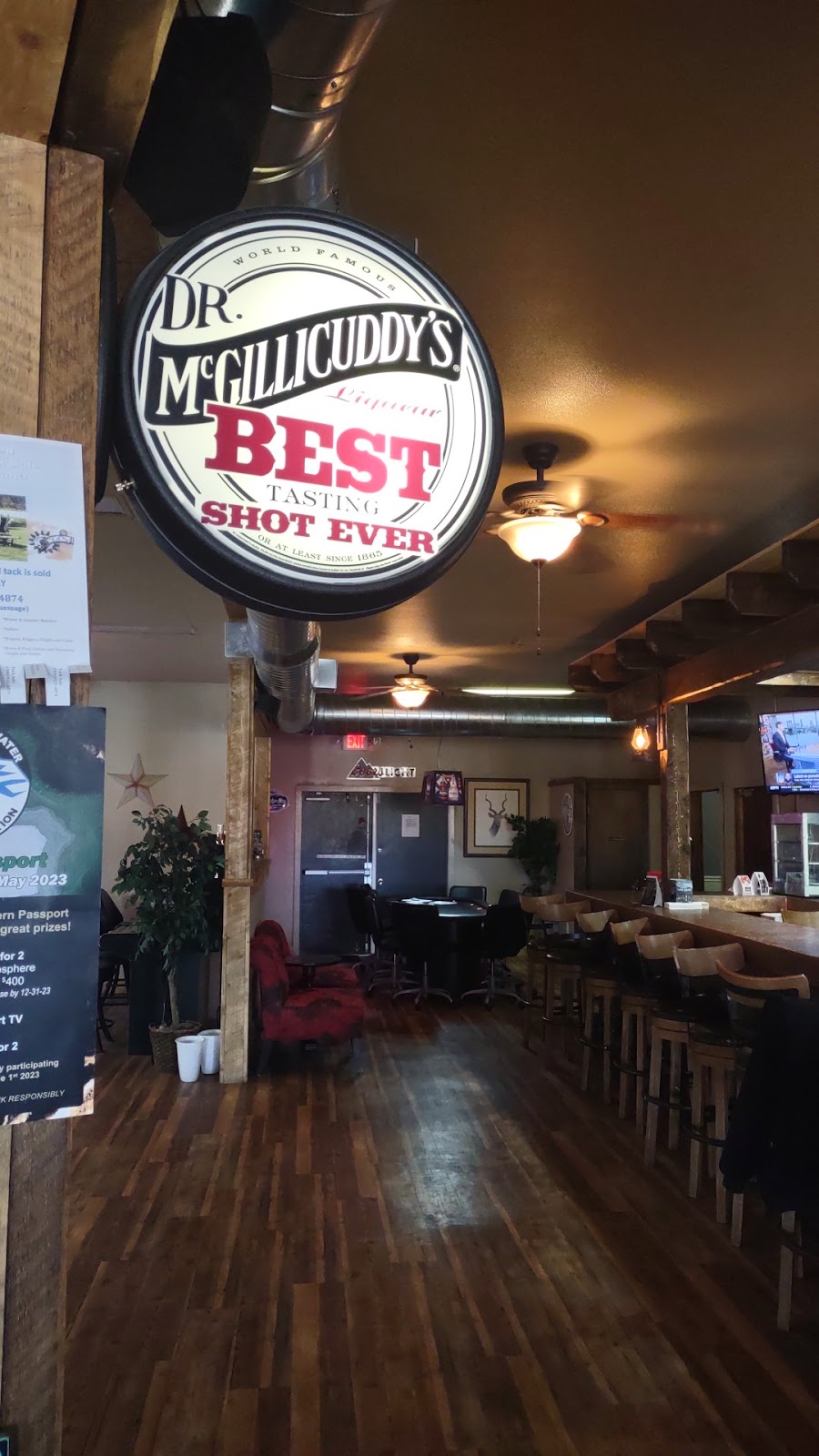 Silvertip Bar and Casino | restaurant | 401 Montana St, Belfry, MT 59008, USA | 4066643293 OR +1 406-664-3293