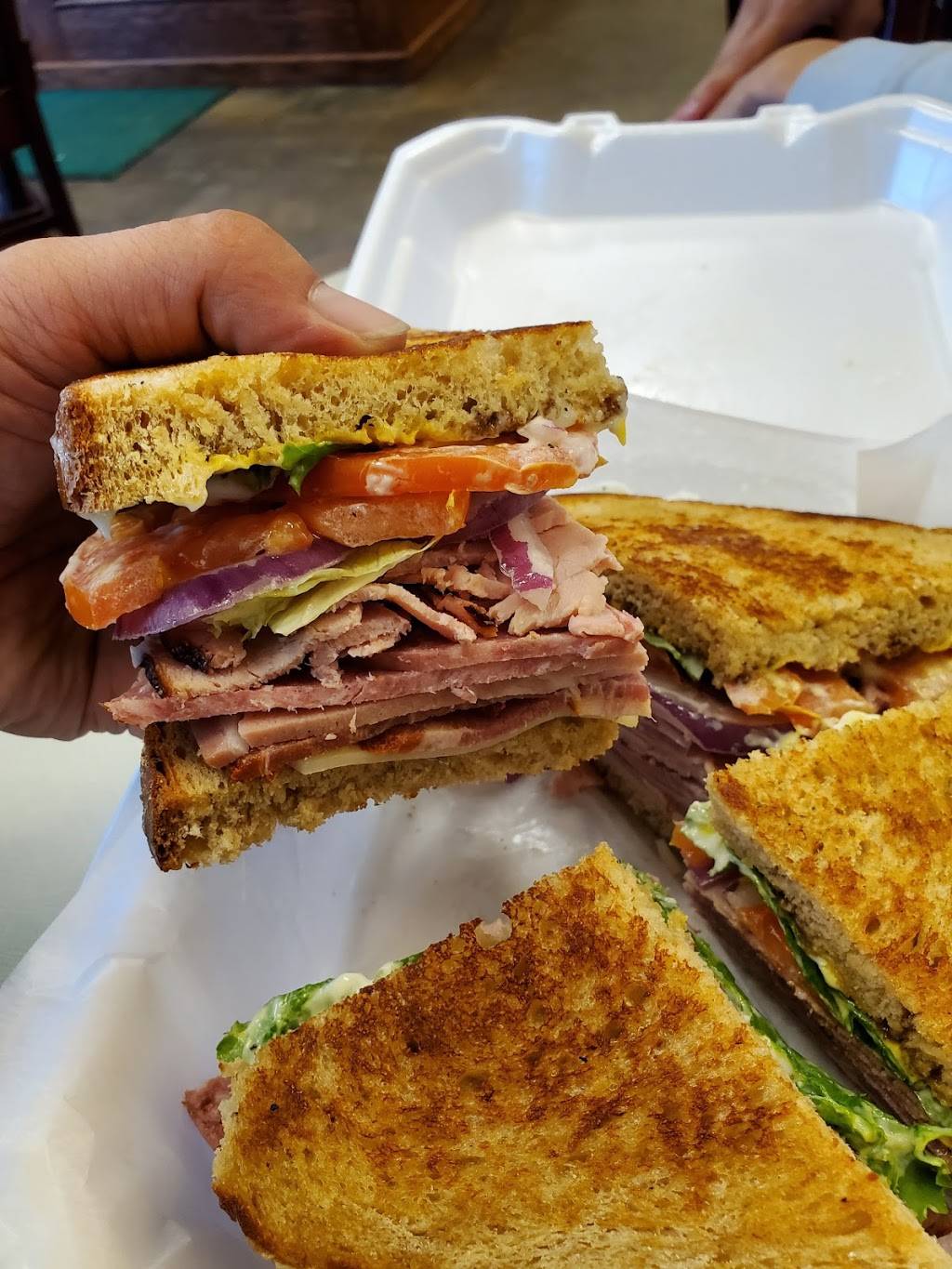 Heidis Brooklyn Deli | meal takeaway | 400 W 104th Ave, Northglenn, CO 80234, USA | 3032545297 OR +1 303-254-5297