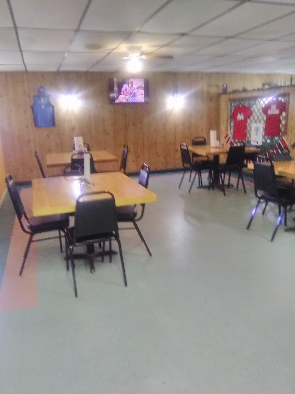 The Hotdog Joint | restaurant | 303 C S Noble Ave, Watonga, OK 73772, USA | 5806141668 OR +1 580-614-1668