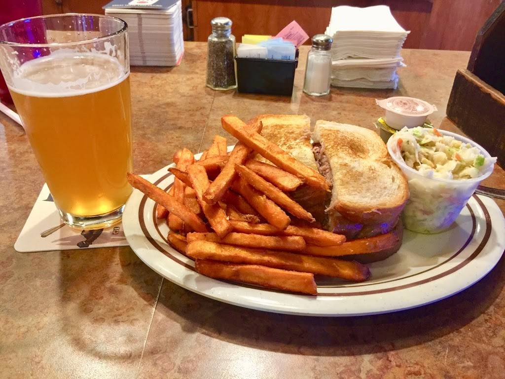 Bonos Pit Bar-B-Q | restaurant | 9393 E Dry Creek Rd, Englewood, CO 80112, USA | 3038507427 OR +1 303-850-7427