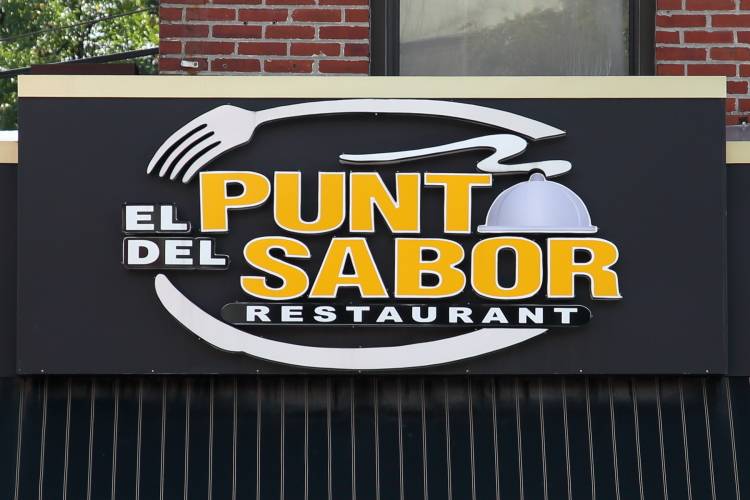 El Punto del sabor restaurant | restaurant | 2776 Webster Ave, The Bronx, NY 10458, USA | 7186180330 OR +1 718-618-0330