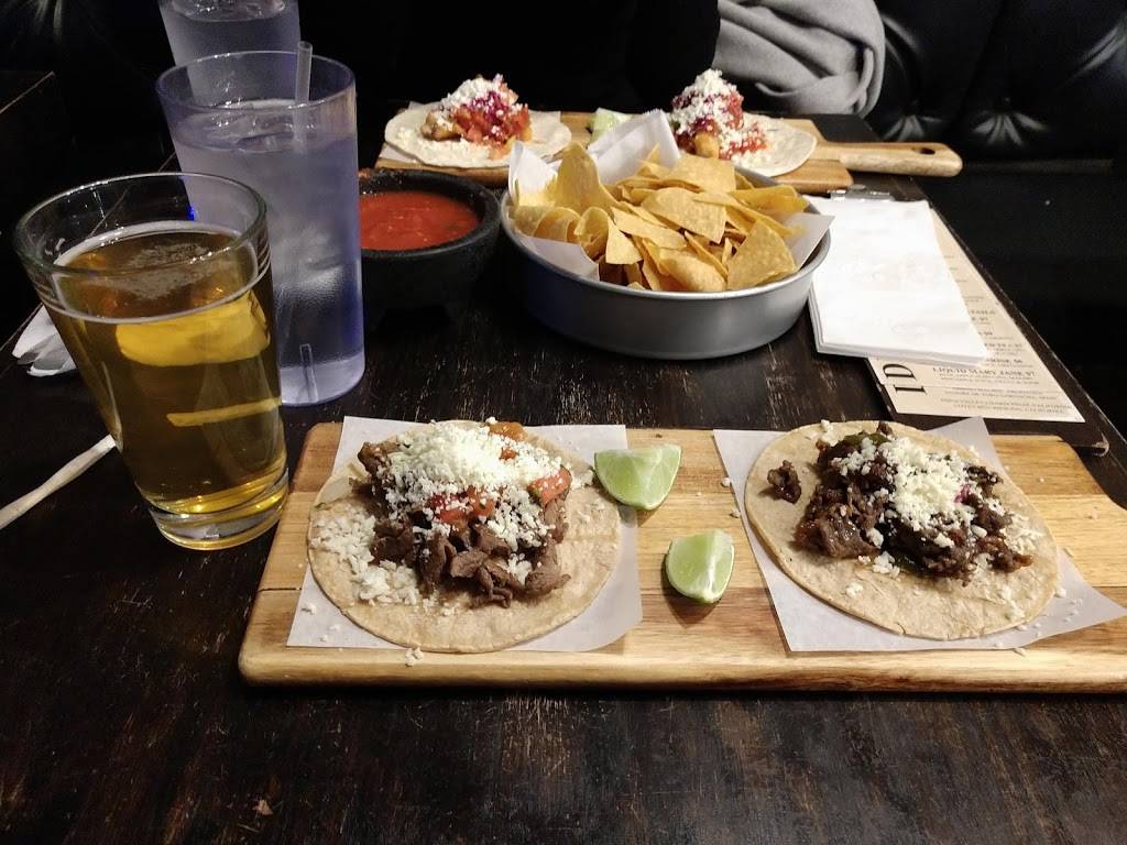 Drunken Tacos | restaurant | 200 W McMillan St, Cincinnati, OH 45219, USA | 5137219111 OR +1 513-721-9111