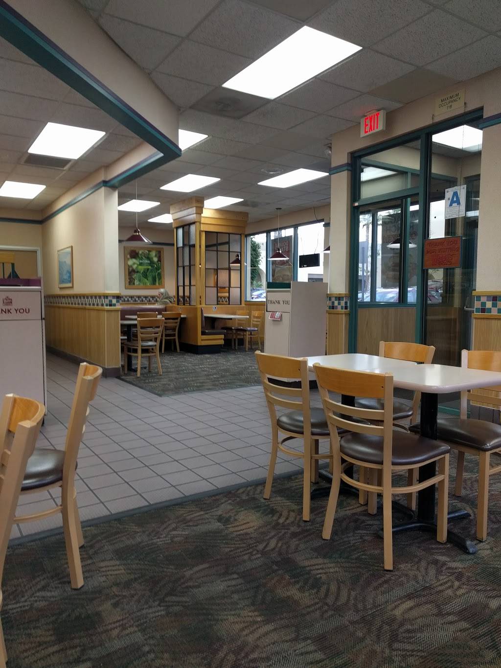 Wendys | restaurant | 8310 Rio San Diego Dr, San Diego, CA 92108, USA | 6192971984 OR +1 619-297-1984