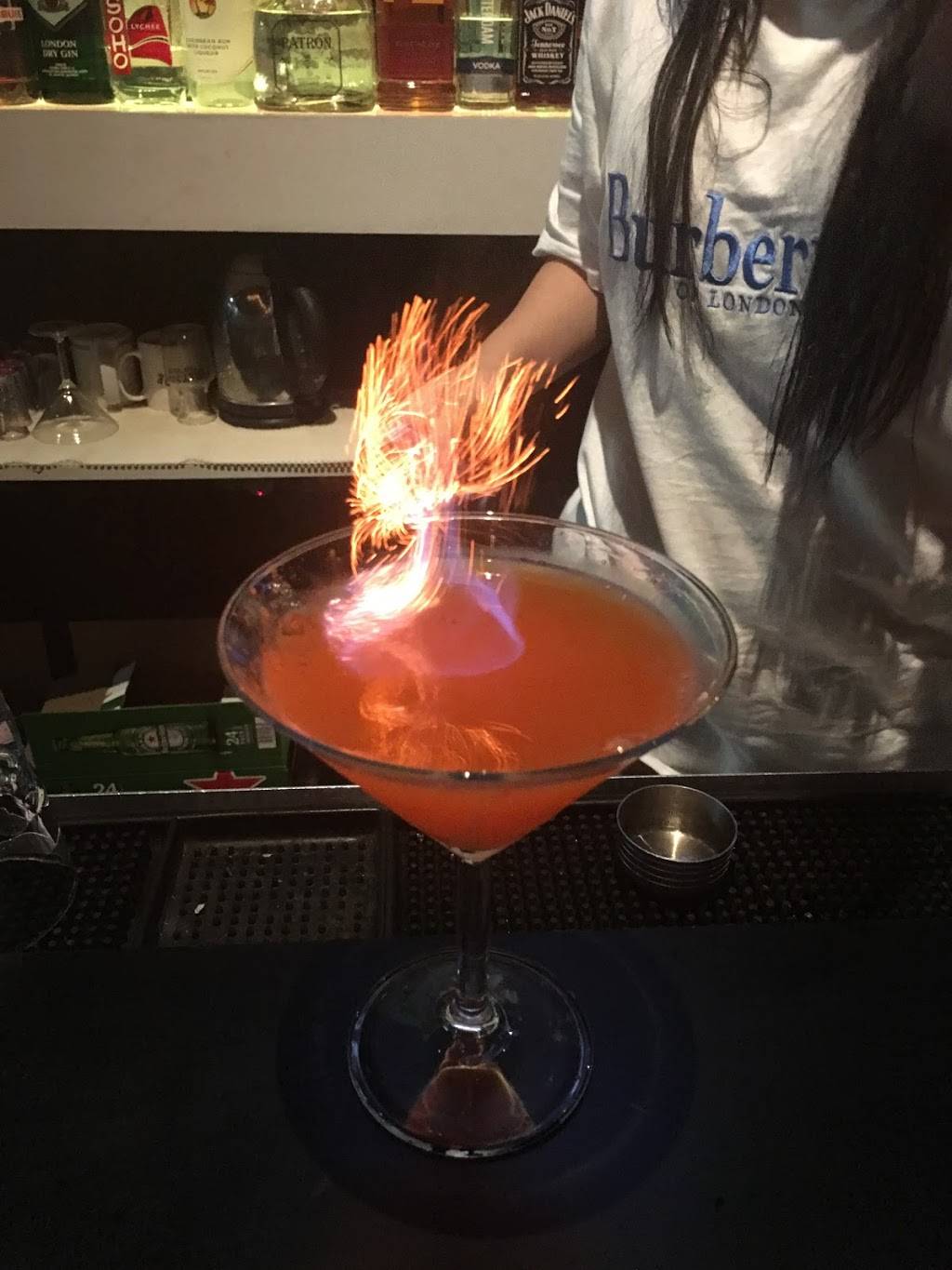 Black Out Lounge | restaurant | 133-16 39th Ave, Flushing, NY 11354, USA | 6462339176 OR +1 646-233-9176