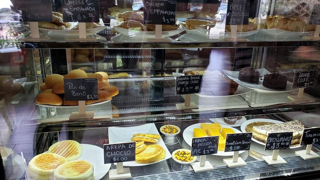 CFS Coffee Winter Park | bakery | 430 W New England Ave, Winter Park, FL 32789, USA | 4076372335 OR +1 407-637-2335