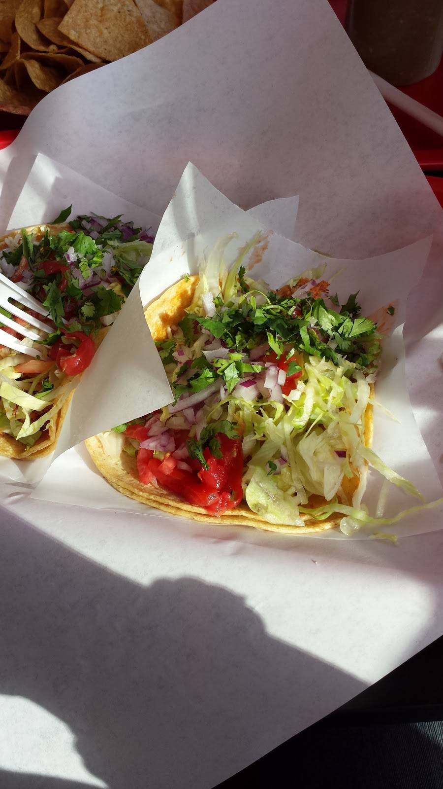 inos | restaurant | 7100 Roosevelt Rd, Oak Park, IL 60304, USA | 7087639571 OR +1 708-763-9571