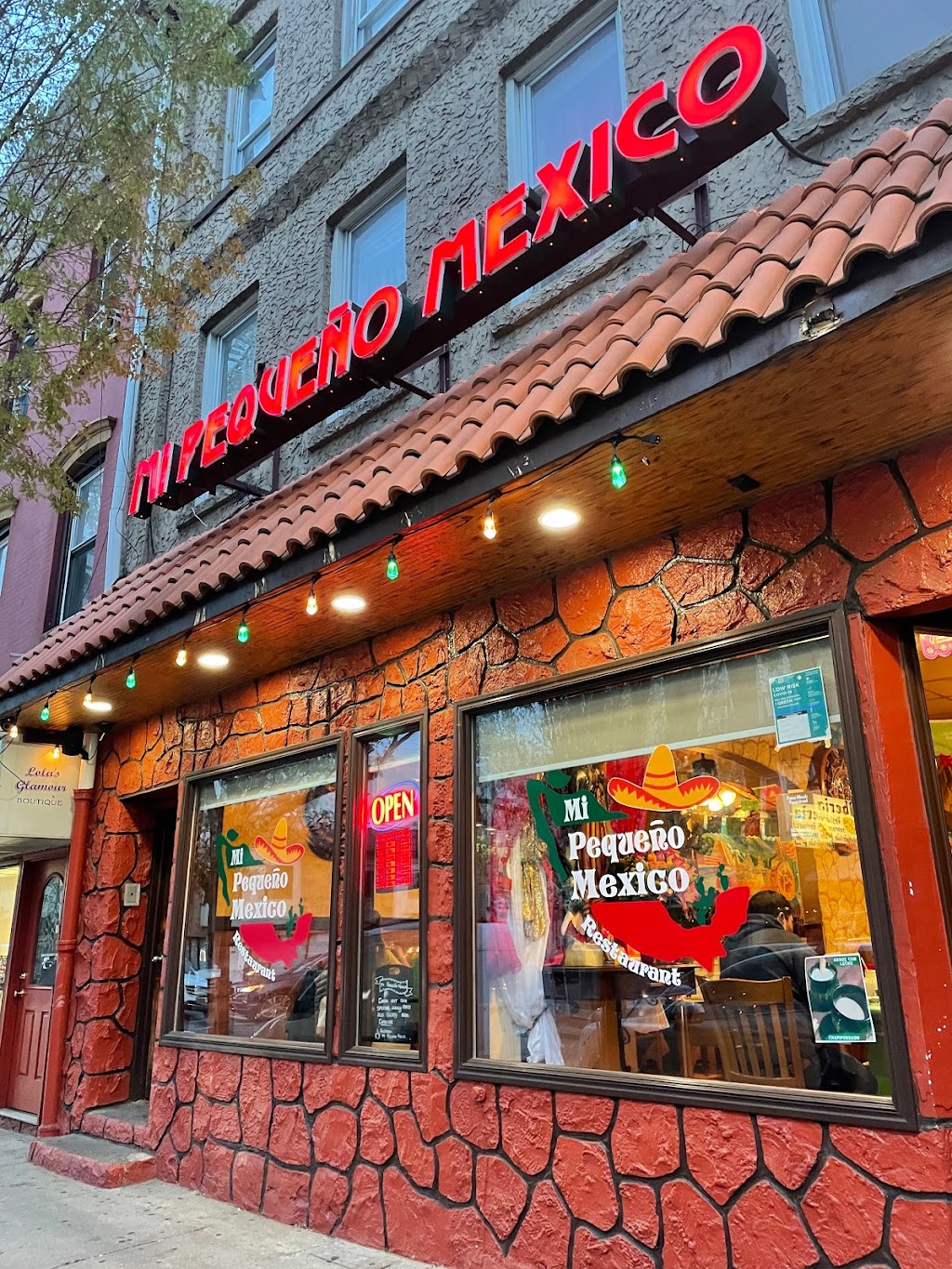 Mi Pequeno Mexico Restaurant | restaurant | 81 Ferry St, Newark, NJ 07105, USA | 9733447600 OR +1 973-344-7600