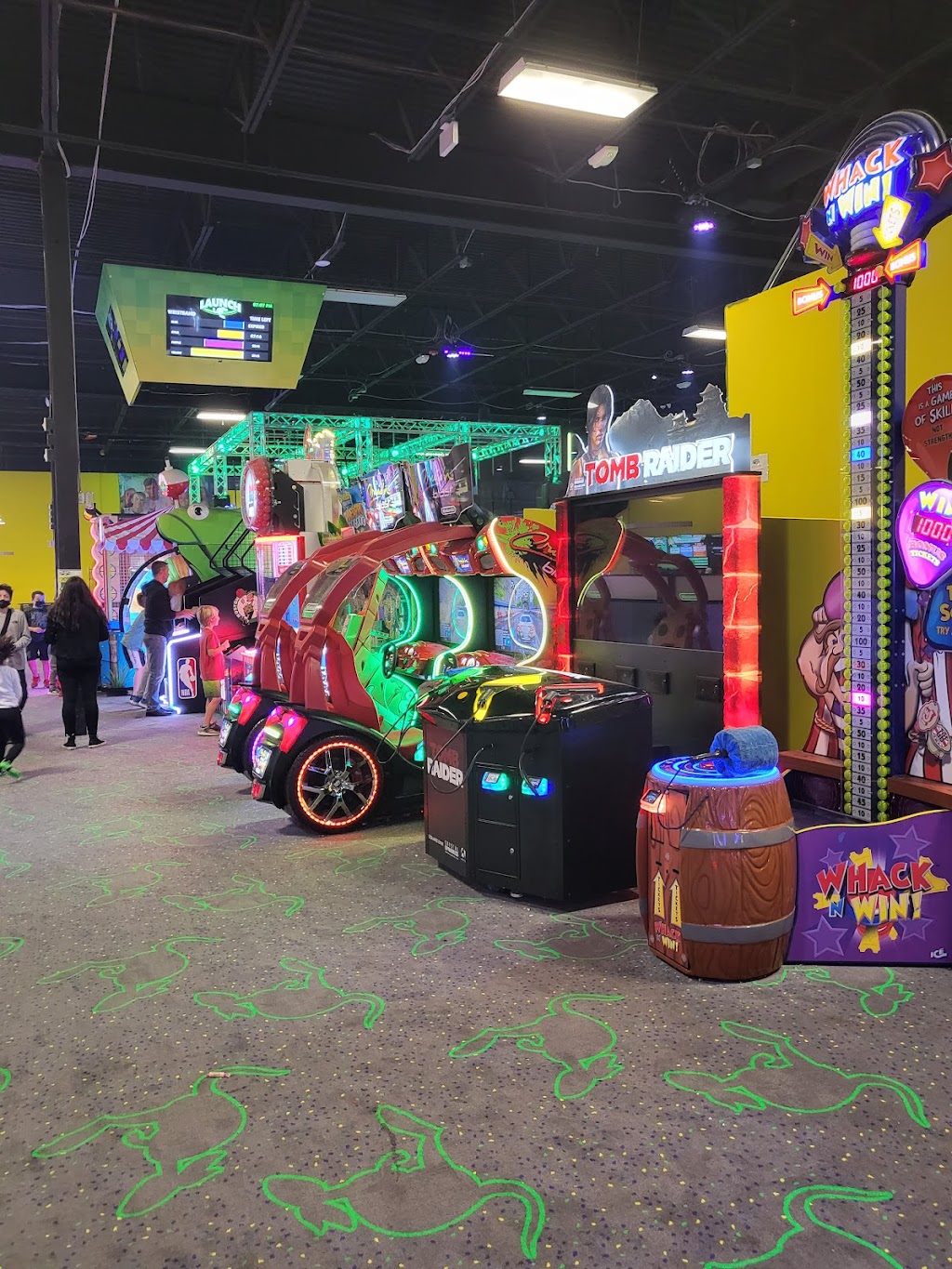 Launch Trampoline Park Norwood | restaurant | 570 Providence Hwy, Norwood, MA 02062, USA | 7812555867 OR +1 781-255-5867