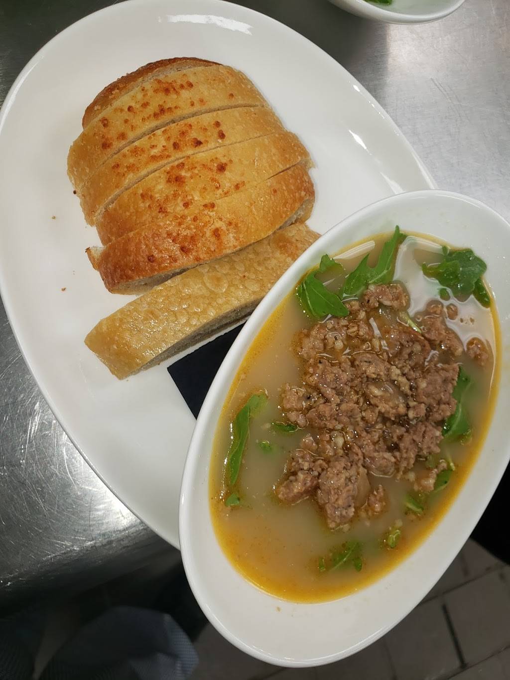 ???? Parma Pizza Bar - Yorkville | restaurant | 107 W Van Emmon St, Yorkville, IL 60560, USA | 6303852295 OR +1 630-385-2295