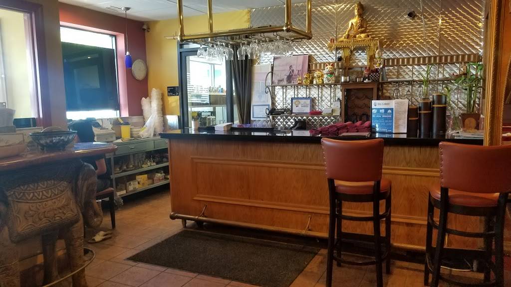 Bambu Thai Cuisine | restaurant | 1035 S York St # 102, Elmhurst, IL 60126, USA | 6309939392 OR +1 630-993-9392