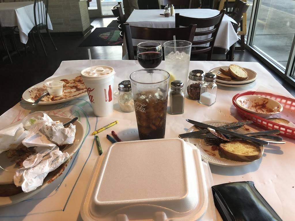 Vuocolos Italian Pizzaria | restaurant | 189 Monroe Pl #114, Ashland City, TN 37015, USA | 6157927447 OR +1 615-792-7447