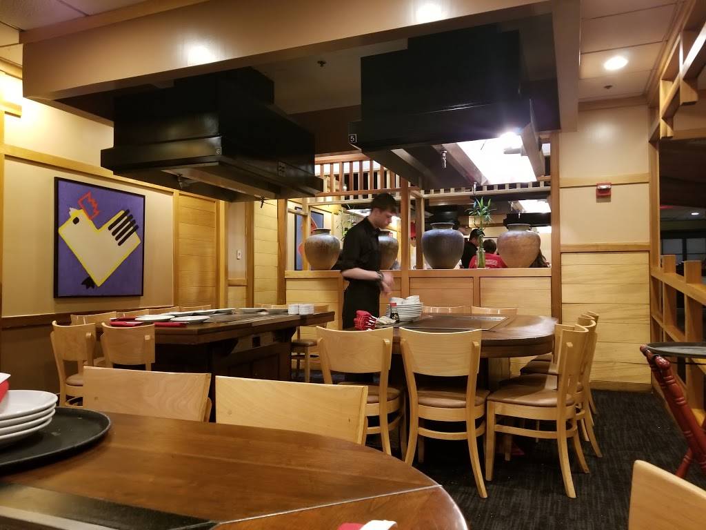 Benihana | restaurant | 21150 Haggerty Rd, Novi, MI 48375, USA | 2483487900 OR +1 248-348-7900