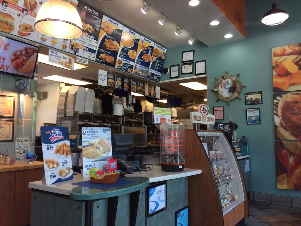 Long John Silvers | restaurant | 116 E Broadway St, Newport, TN 37821, USA | 4236232212 OR +1 423-623-2212
