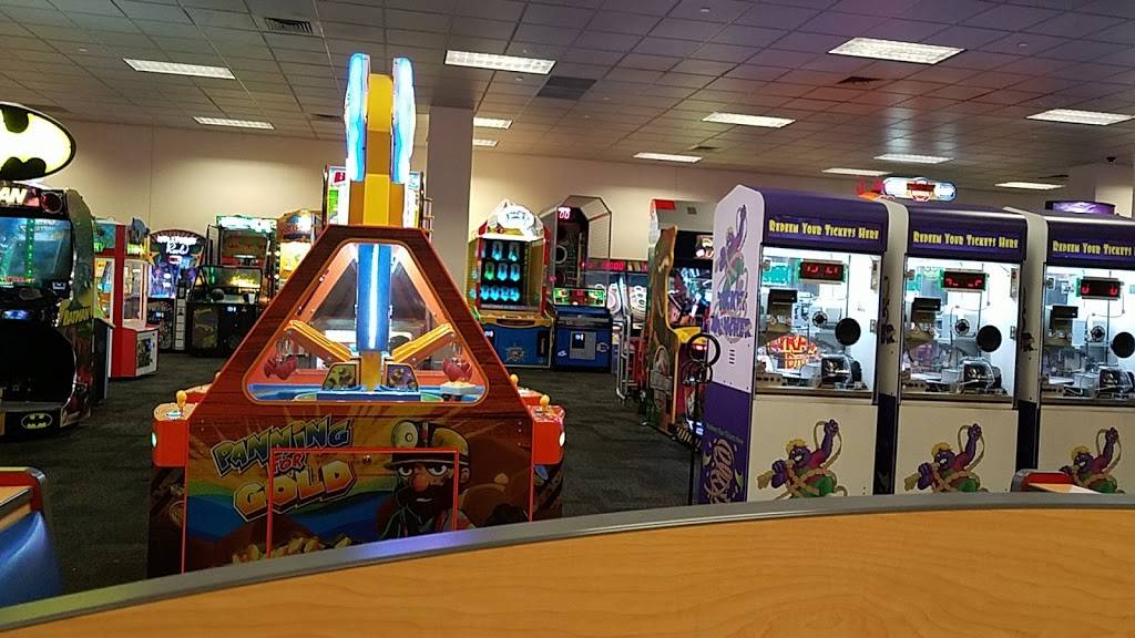 Chuck E. Cheeses | restaurant | 700 Exterior Street, The Bronx, NY 10451, USA | 7182927812 OR +1 718-292-7812