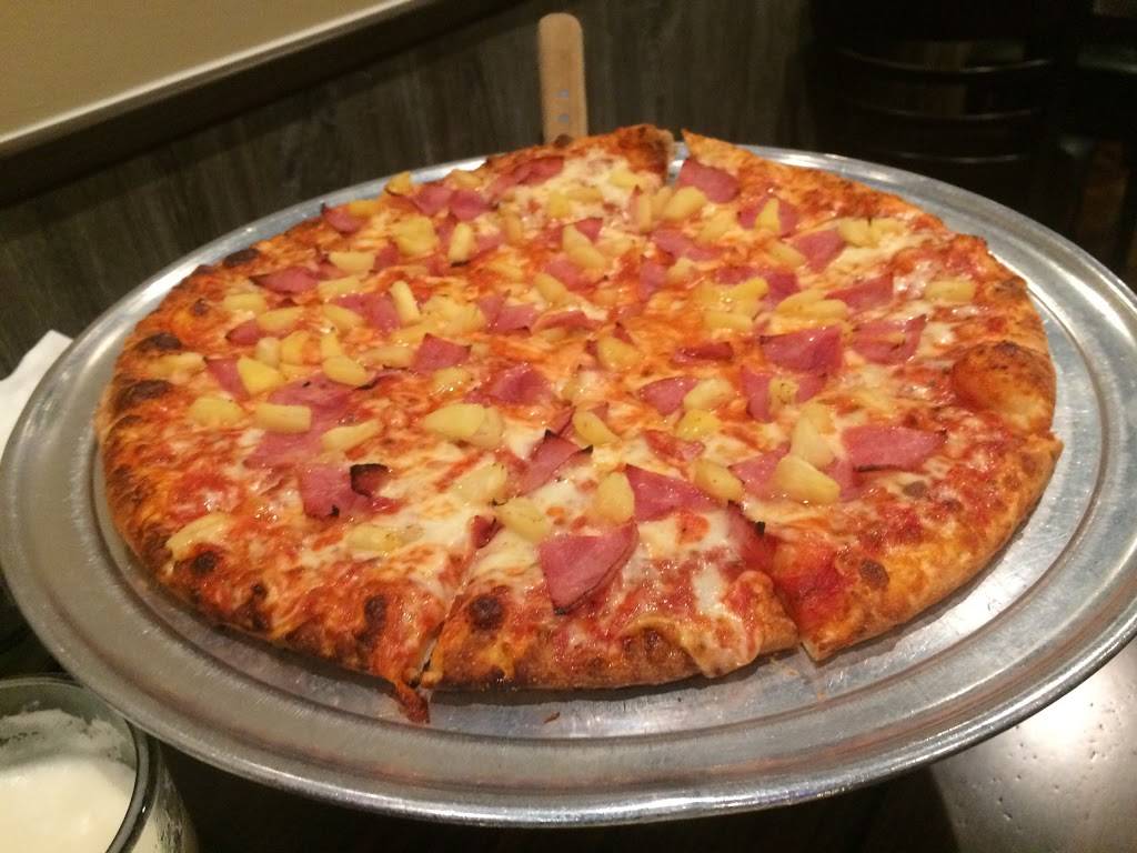 Tony Pepperoni | restaurant | 805 College Blvd, Oceanside, CA 92057, USA | 7607266400 OR +1 760-726-6400