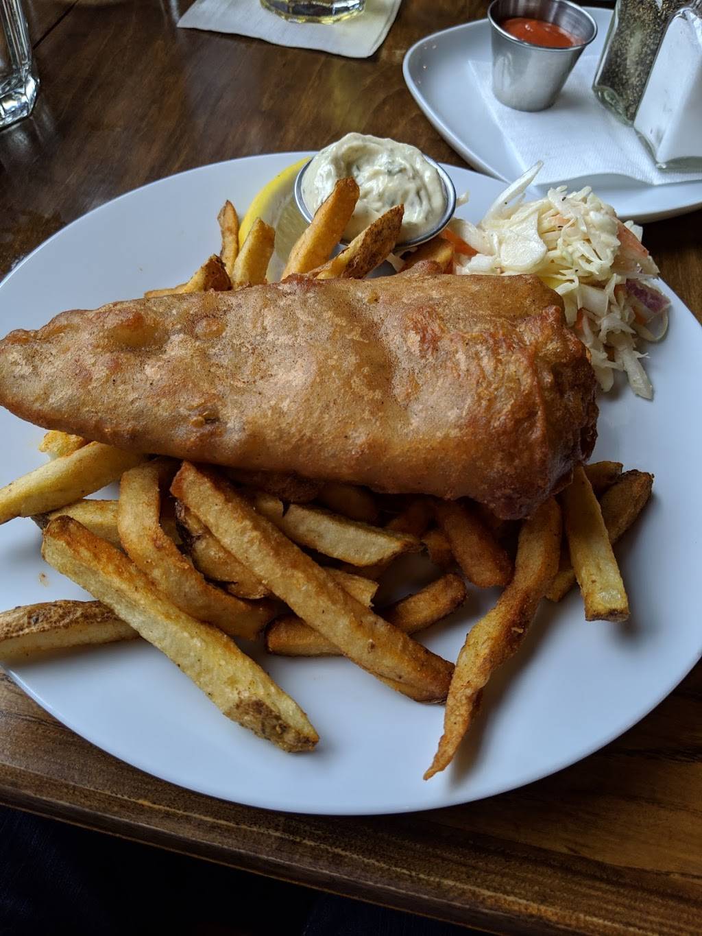 Nateure’s Plate | restaurant | 182 Charlotte St, Peterborough, ON K9J 2T8, Canada | 7058741215 OR +1 705-874-1215